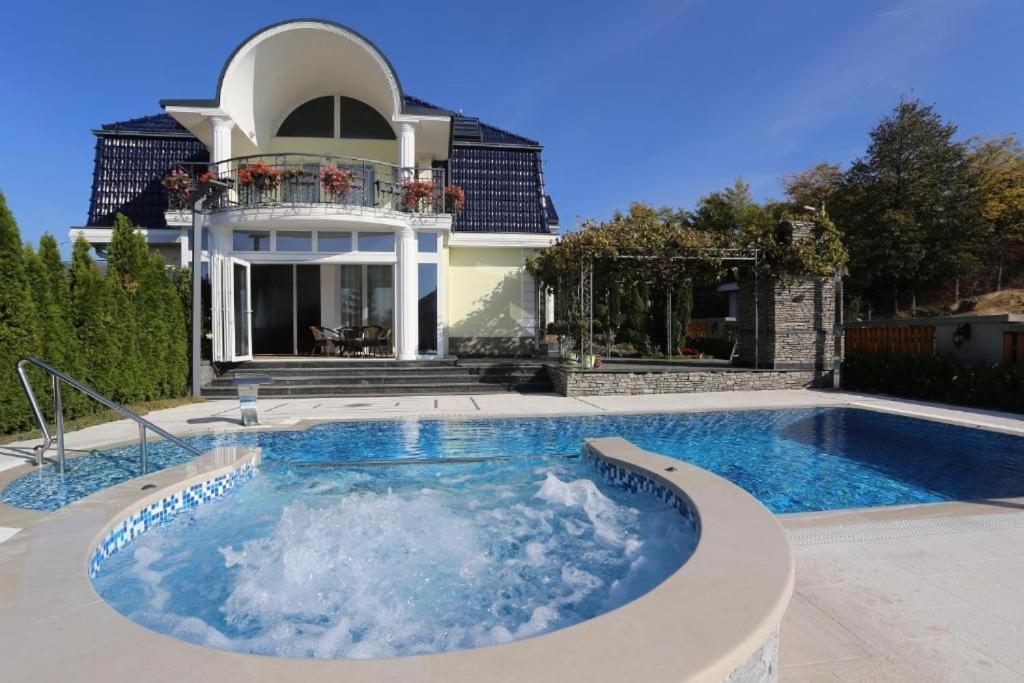 Villa Bajrovic SJJ Exteriör bild